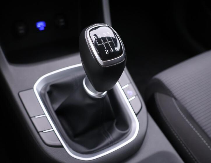 Hyundai i30 27