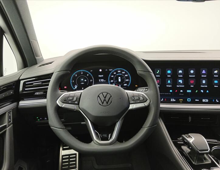 Volkswagen Touareg 18