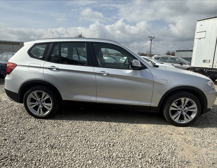 BMW X3 4