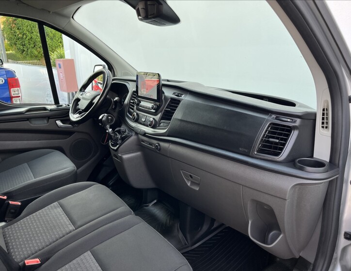 Ford Transit Custom 33