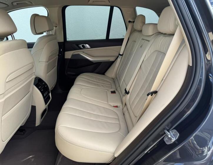 BMW X5 7