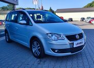 Volkswagen Touran 3