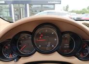Porsche Cayenne 11