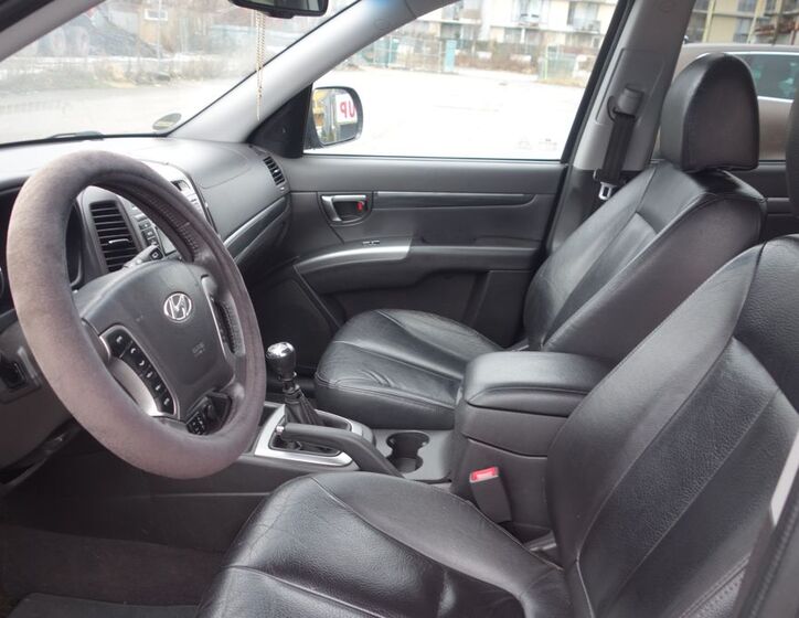 Hyundai Santa Fe 16