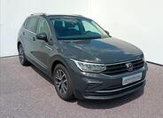Volkswagen Tiguan 7