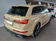 Audi Q7 5