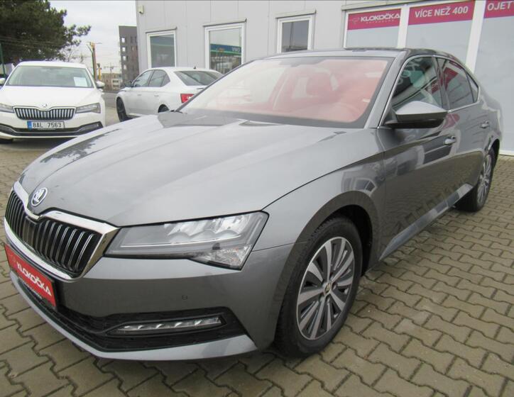 Škoda Superb 1