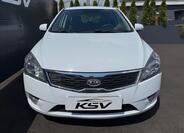 KIA Ceed 4