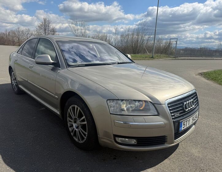 Audi A8 7