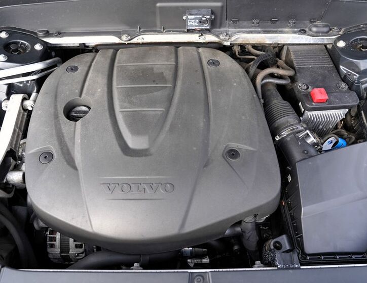 Volvo XC90 10