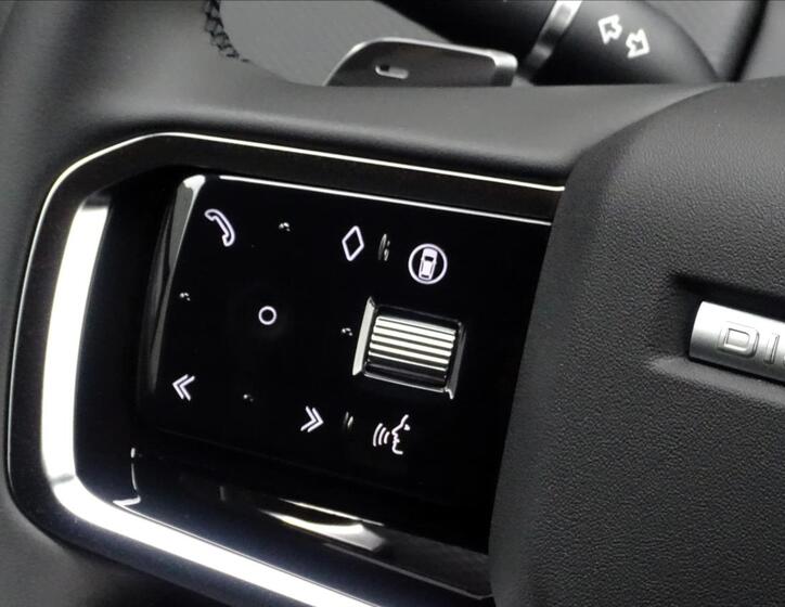 Land Rover Discovery Sport 11