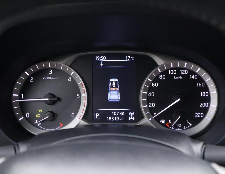 Nissan Navara 20