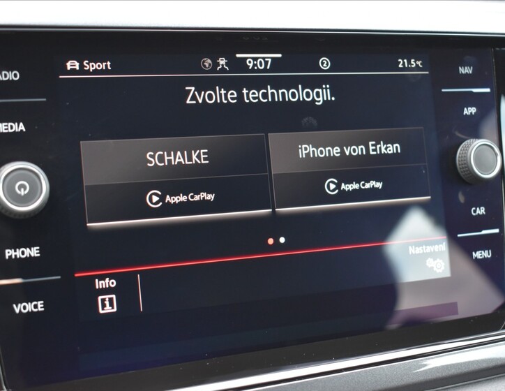 Volkswagen Polo 40