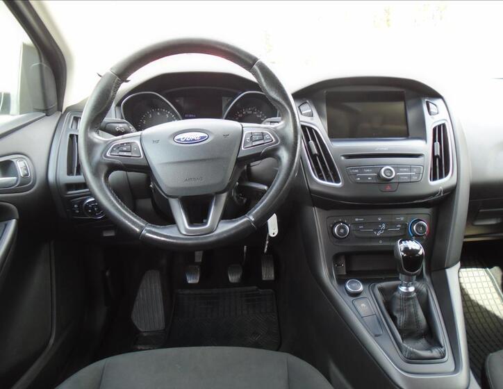 Ford Focus 14