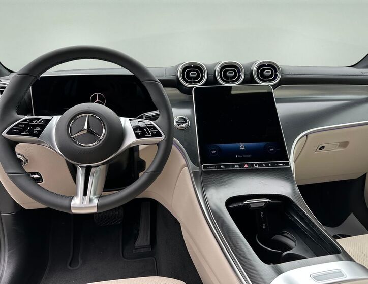 Mercedes-Benz GLC 11