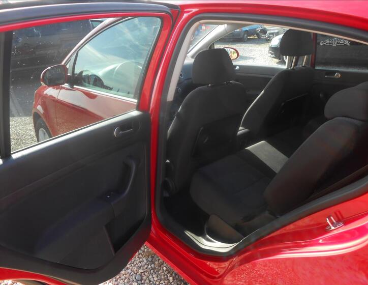 Volkswagen Golf Plus 15