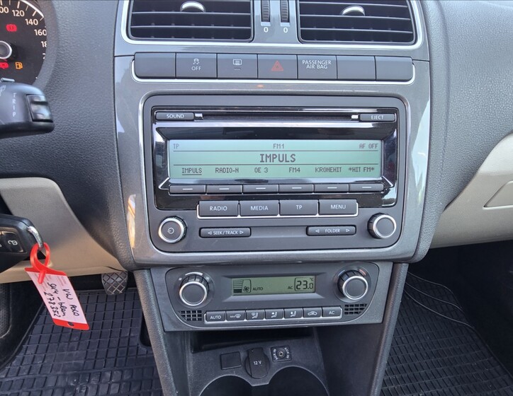 Volkswagen Polo 21