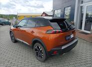 Peugeot 2008 4
