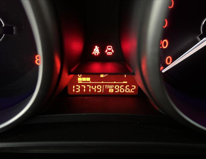 Mazda 3 11
