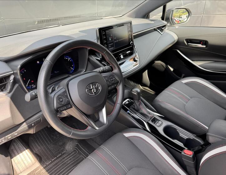Toyota Corolla 12