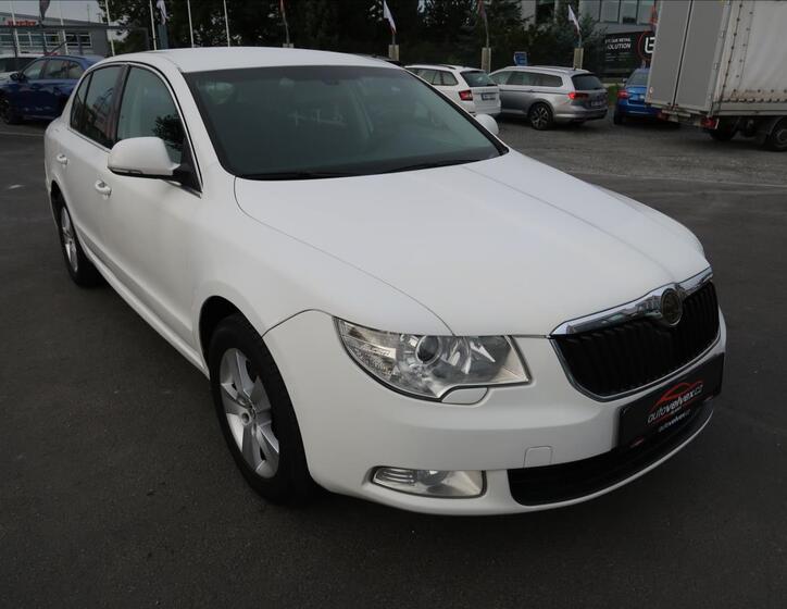 Škoda Superb 2