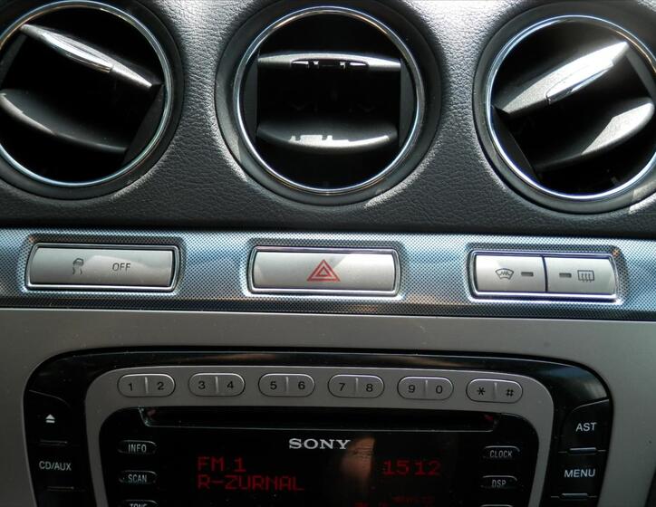 Ford Galaxy 21