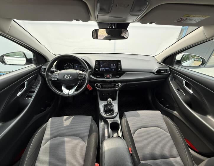 Hyundai i30 5