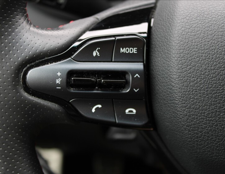 Hyundai i30 20