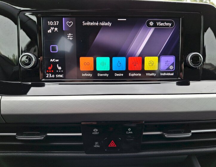 Volkswagen Golf 8