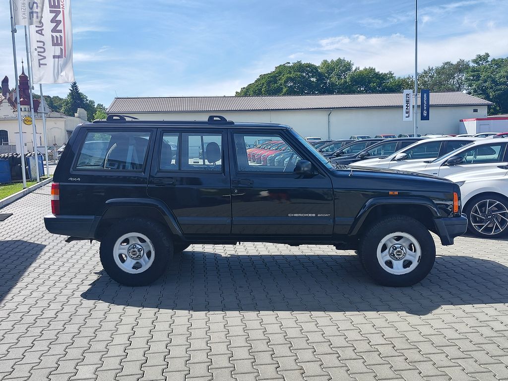Jeep Cherokee
