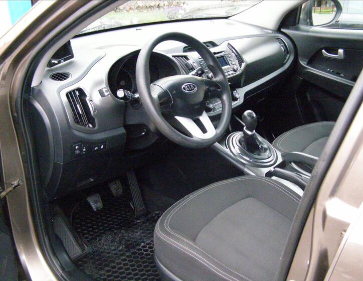 KIA Sportage 11