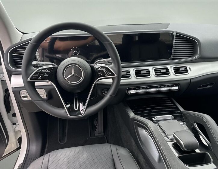 Mercedes-Benz GLE 10