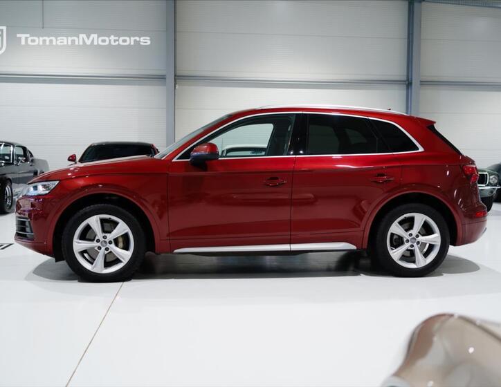 Audi Q5 8