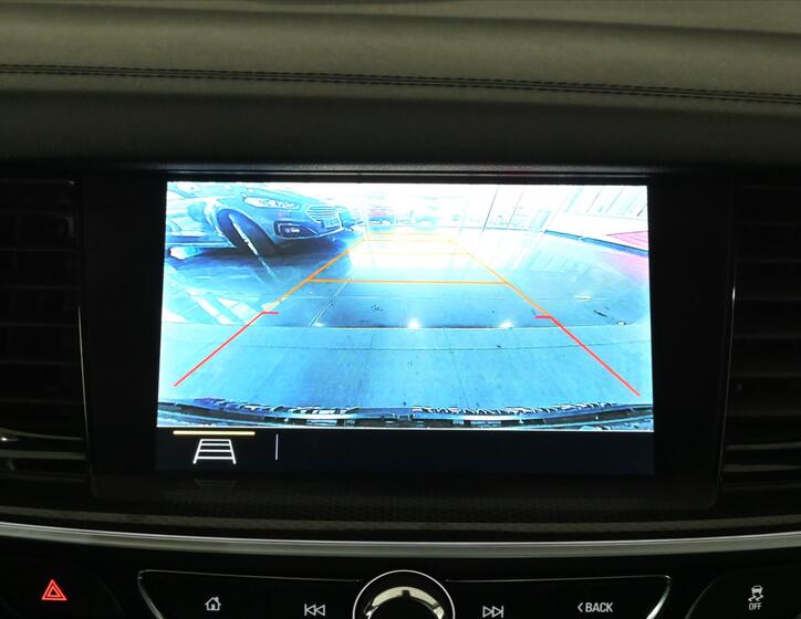 Opel Insignia 21