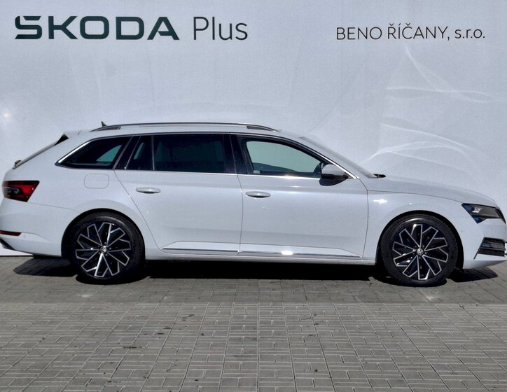 Škoda Superb 19