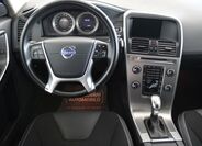 Volvo XC60 4