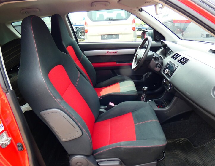 Suzuki Swift 9