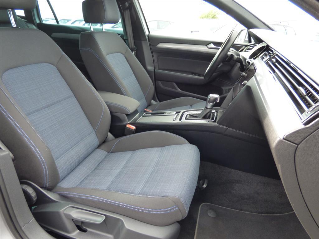Volkswagen Passat 81