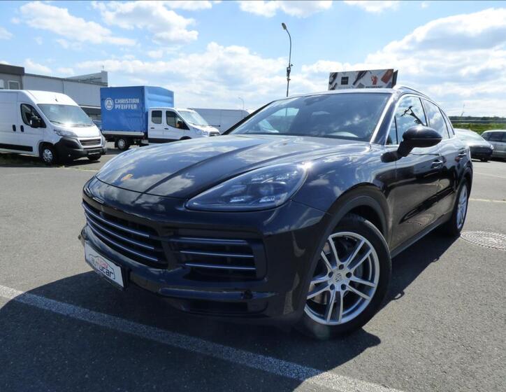 Porsche Cayenne 7