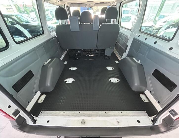 Ford Transit 26
