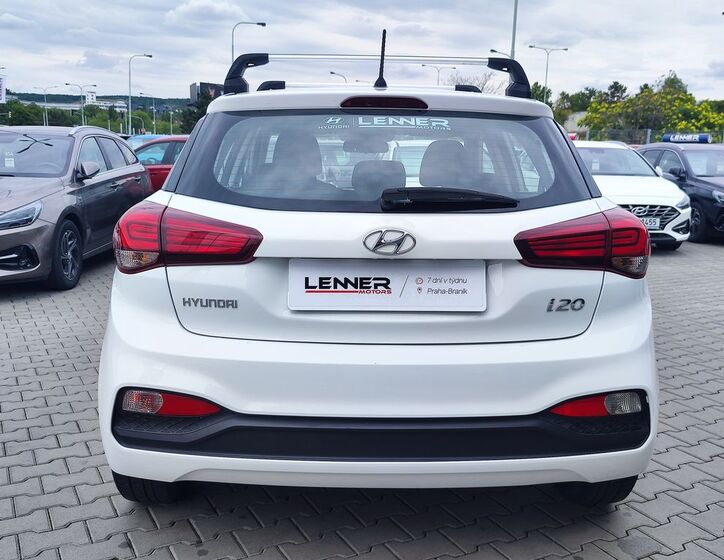Hyundai i20 6