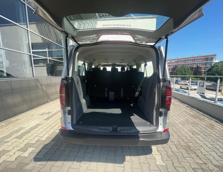 Volkswagen Caravelle 14