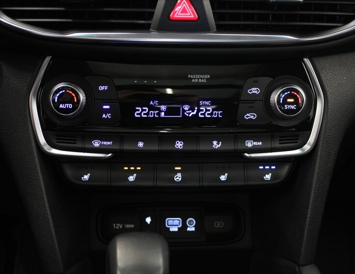 Hyundai Santa Fe 17
