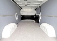 Renault Trafic 10