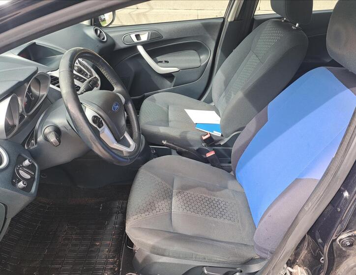 Ford Fiesta 17