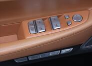 BMW Řada 7 18