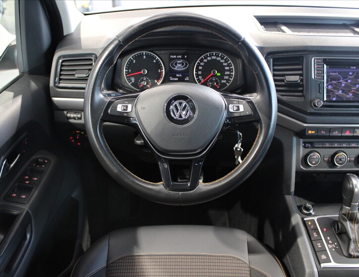 Volkswagen Amarok 16