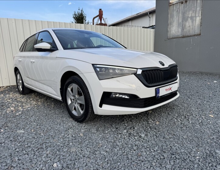 Škoda Scala 1