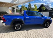 Toyota Hilux 7