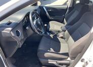 Toyota Auris 10